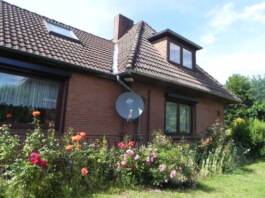 Einfamilienhaus zum Kauf 395.000 € 4 Zimmer 113 m² 916 m² Grundstück frei ab sofort Delingsdorf 22941