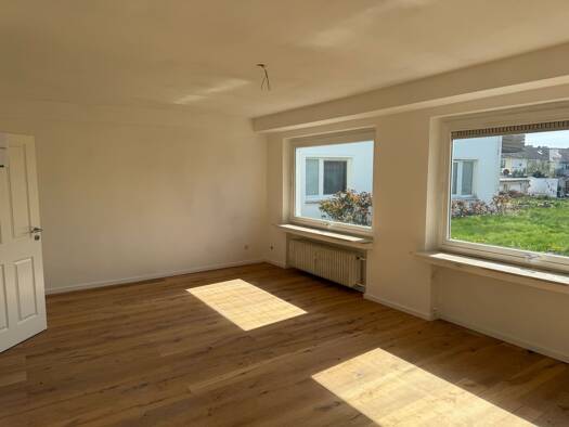 WG-Zimmer zur Miete 965 € 3 Zimmer 91 m² frei ab sofort Nordstadt Hameln 31787