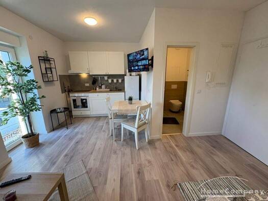 Wohnung zur Miete - Erstbezug Wohnen auf Zeit 900 € 1 Zimmer 20 m² frei ab sofort Weixdorf Dresden 01108