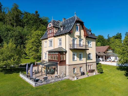 Haus zum Kauf 3.980.000 € 9 Zimmer 400 m² 7.650 m² Grundstück Vagen Feldkirchen-Westerham 83620