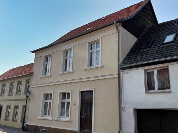 Einfamilienhaus zum Kauf 89.000 € 4 Zimmer 180 m² 838 m² Grundstück Jarmen 17126