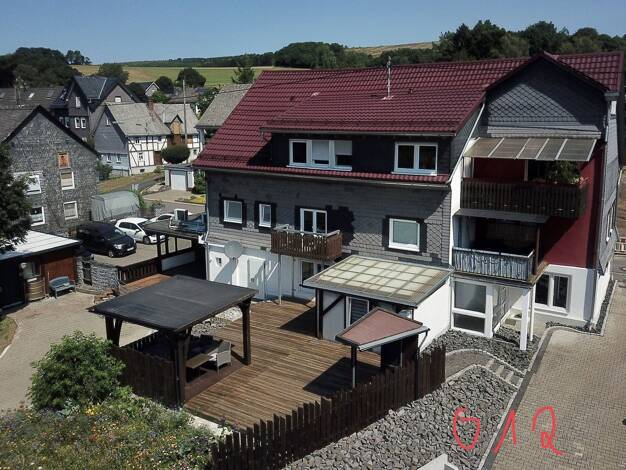 Mehrfamilienhaus zum Kauf provisionsfrei als Kapitalanlage geeignet 460.000 € 3.200 m² 3.200 m² Grundstück Anzhausener Straße 24 Anzhausen Wilnsdorf 57234
