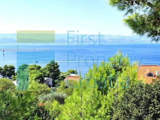 Wohn- und Gewerbegrundstück zum Kauf 250.000 € Omiš 21310