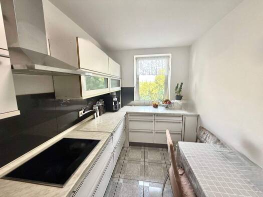 Wohnung zum Kauf 359.000 € 4 Zimmer 89 m² 3. Geschoss Oberbilk Düsseldorf 40227