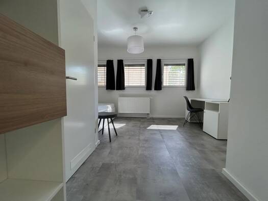 WG-Zimmer zur Miete 840 € 21 m² frei ab sofort Martin-Luther-Str. 91/93 Schöneberg Berlin 10825
