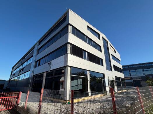 Produktionshalle zur Miete - Erstbezug 1.640 m² Lagerfläche teilbar ab 250 m² Rothenfeld Andechs 82346