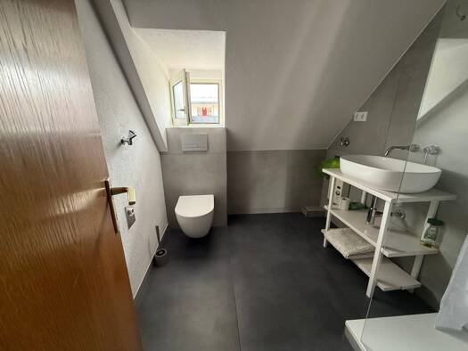 Wohnung zur Miete 670 € 2 Zimmer 50 m² Geschoss 3/4 frei ab sofort Steinbühl Weiterer Innenstadtgürtel Süd 90443