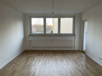 Wohnung zur Miete 1.052 € 3 Zimmer 95 m² 1. Geschoss frei ab 01.09.2025 Brehmstr. 2 Steinbühl Nürnberg 90443