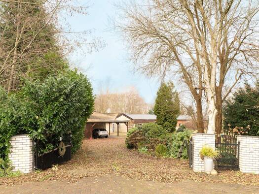 Mehrfamilienhaus zum Kauf provisionsfrei 299.000 € 17 Zimmer 530 m² 24.078 m² Grundstück Odisheim 21775