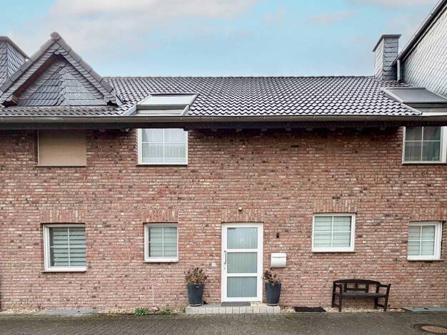 Reihenmittelhaus zum Kauf 399.000 € 4 Zimmer 147 m² 164 m² Grundstück Rheidt Bergheim 50129