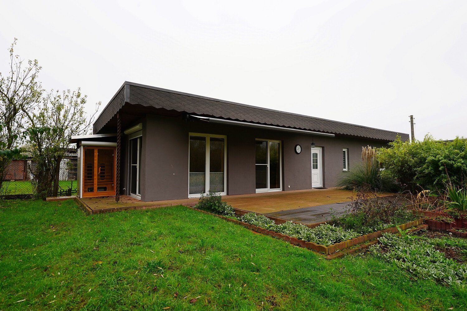 Bungalow zum Kauf 150.000 € 3 Zimmer 64 m²<br/>Wohnfläche 12.770 m²<br/>Grundstück Wolmirstedt Wolmirstedt 39326