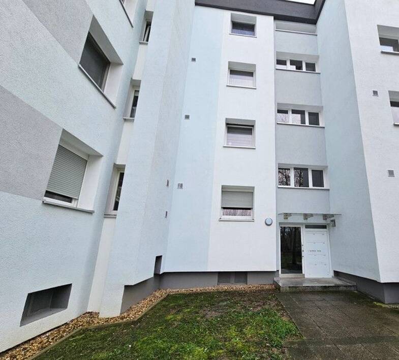 Wohnung zur Miete 718 € 3 Zimmer 74 m² 3. Geschoss frei ab 29.07.2025 Eichendorffstr. 31 Stadtmitte Eschweiler 52249