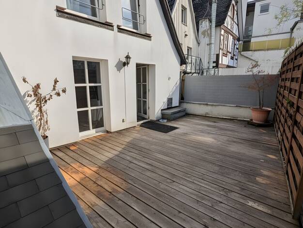 Maisonette zur Miete 858 € 3 Zimmer 143 m² 1. Geschoss Linz Linz am Rhein 53545