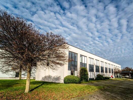 Bürofläche zur Miete provisionsfrei 8,90 € 497 m² Bürofläche teilbar ab 497 m² Neumühl Duisburg 47167