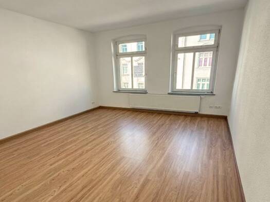 Wohnung zur Miete 420 € 2 Zimmer 62 m² 2. Geschoss frei ab sofort Innenstadt Gera 07545