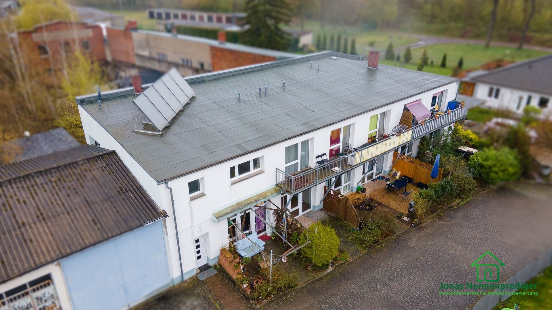 Mehrfamilienhaus zum Kauf provisionsfrei 435.000 € 11 Zimmer 376 m²<br/>Wohnfläche 334 m²<br/>Grundstück Tivolistraße 2A Wittenberge Wittenberge 19322