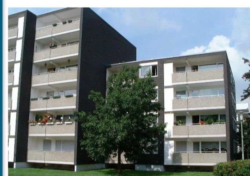 Wohnung zur Miete nur mit Wohnberechtigungsschein 428,55 € 3 Zimmer 80,4 m²<br/>Wohnfläche 20.10.2024<br/>Verfügbarkeit Julius-Leber-Weg 5 Horst Essen 45279