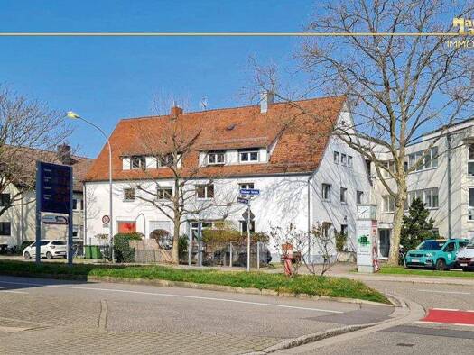 Mehrfamilienhaus zum Kauf als Kapitalanlage geeignet 810.000 € 11 Zimmer 201 m² 258 m² Grundstück Elsässer Straße 39 Mooswald West 79110