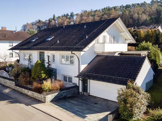 Einfamilienhaus zum Kauf provisionsfrei 699.000 € 6 Zimmer 340,5 m² 962 m² Grundstück Neustadt Breuberg 64747