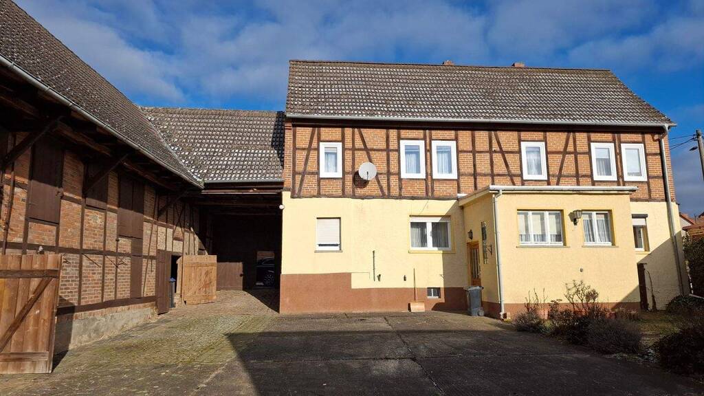 Einfamilienhaus zum Kauf 67.000 € 4 Zimmer 100 m² 1.850 m² Grundstück Hermerode Mansfeld 06343