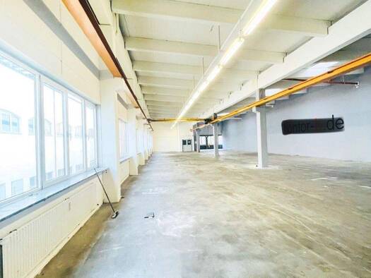 Halle/Industriefläche zur Miete provisionsfrei 6,50 € 850 m² Lagerfläche Harksheide Norderstedt 22844