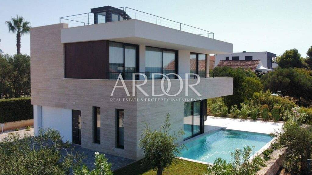 Einfamilienhaus zum Kauf 2.100.000 € 4 Zimmer 422 m² Grundstück Zadar 23000