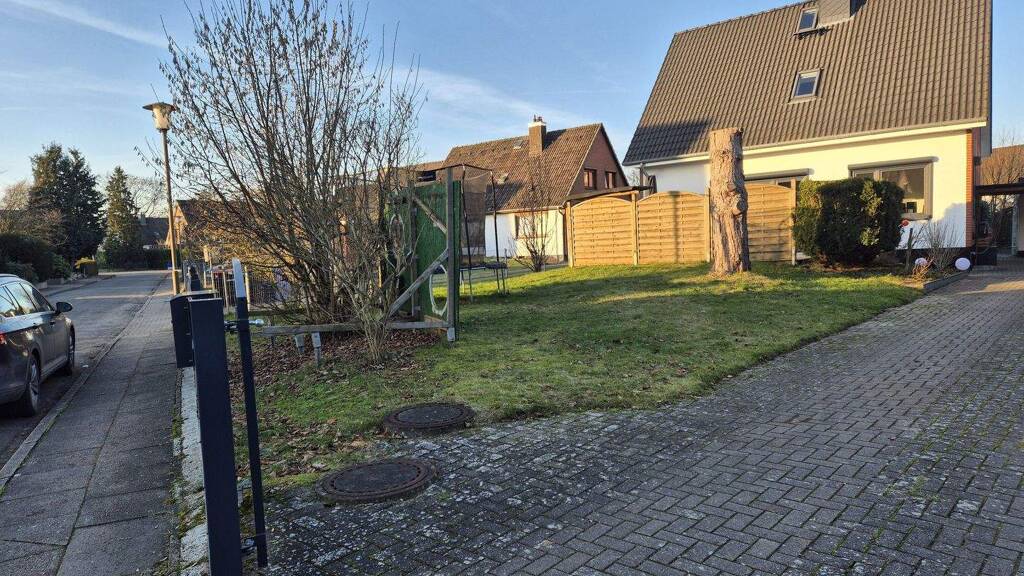 Einfamilienhaus zum Kauf 425.000 € 4 Zimmer 91 m² 769 m² Grundstück Henstedt-Ulzburg 24558