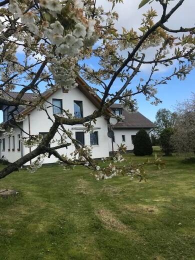 Wohn- und Geschäftshaus zum Kauf 8 Zimmer 386 m² 3.300 m² Grundstück Häschendorf Mönchhagen 18182