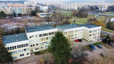 Haus zum Kauf 490.000 € 1.709,4 m² 5.942 m² Grundstück Lusan Gera 07549
