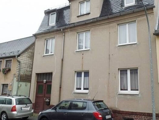 Reihenmittelhaus zur Miete 600 € 120 m² 150 m² Grundstück frei ab sofort Zaschbergstraße 6 Greiz Greiz 07973