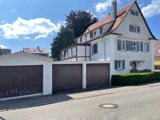 Mehrfamilienhaus zum Kauf 395.000 € 8 Zimmer 210 m² 796 m² Grundstück Schmutterstraße 20 Trossingen 78647