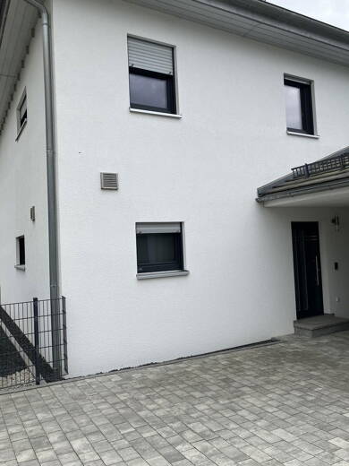 Doppelhaushälfte zur Miete 1.100 € 4 Zimmer 120 m² 320 m² Grundstück Irchenrieth 92699