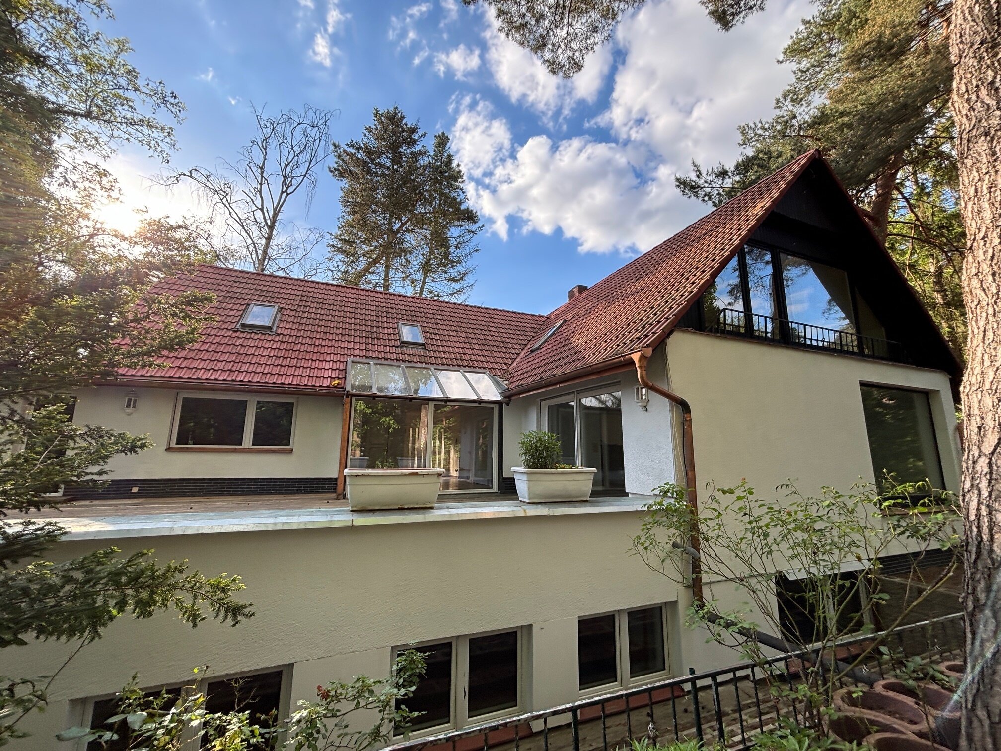 Einfamilienhaus zum Kauf 925.000 € 10 Zimmer 280 m²<br/>Wohnfläche 850 m²<br/>Grundstück Kladow Berlin 14089