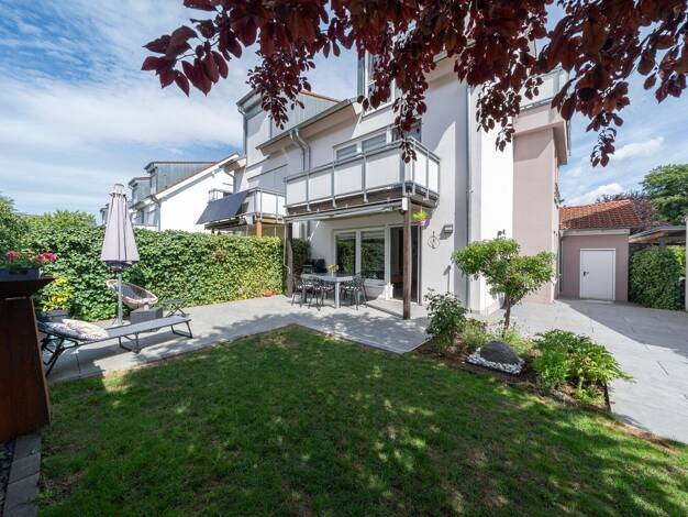 Doppelhaushälfte zum Kauf 599.000 € 5,5 Zimmer 158 m² 221 m² Grundstück Rielasingen Rielasingen-Worblingen 78239