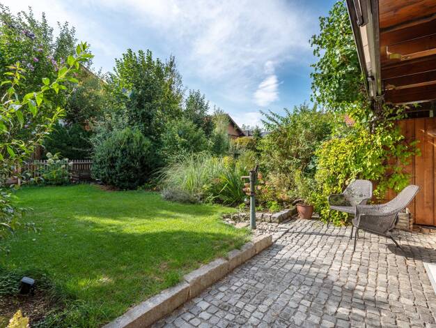 Reihenmittelhaus zur Miete 2.600 € 5 Zimmer 146 m² 209 m² Grundstück frei ab 01.12.2026 Holzkirchen Holzkirchen 83607