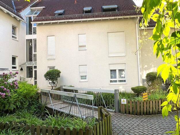 Wohnung zum Kauf 440.000 € 4 Zimmer 107 m² Eckenheim Frankfurt 60435