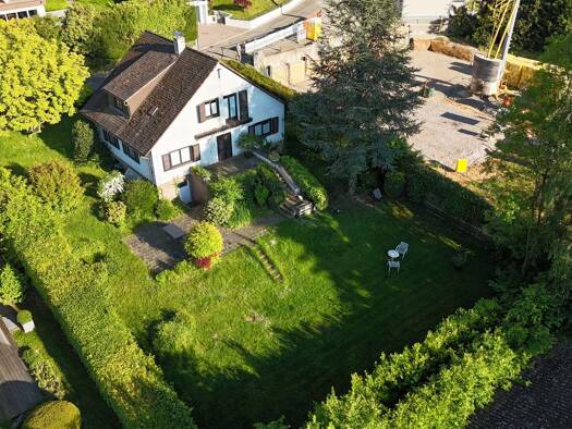 Haus zum Kauf 1.100.000 € 5 Zimmer 130 m² 995 m² Grundstück frei ab sofort Chrischonastraße 28 Stetten Lörrach 79540