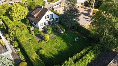 Haus zum Kauf 1.100.000 € 5 Zimmer 130 m² 995 m² Grundstück frei ab sofort Chrischonastraße 28 Stetten Lörrach 79540