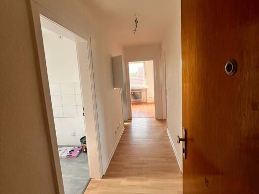 Wohnung zur Miete 590 € 3 Zimmer 66 m² Dachgeschoss frei ab 15.08.2025 Berenbostel Garbsen 30827