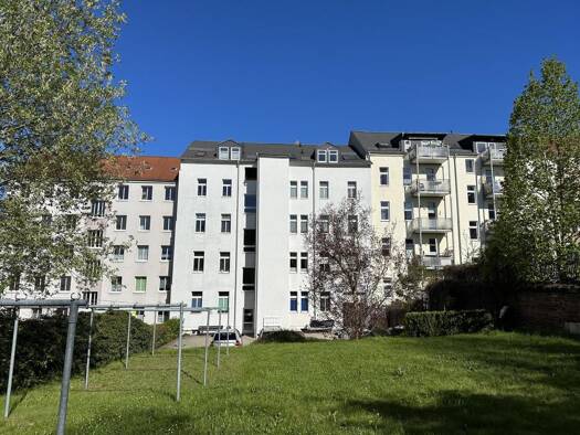 Wohnung zur Miete 578 € 3 Zimmer 93,7 m² 3. Geschoss frei ab 01.09.2026 Gutenbergstr. 15 Bernsdorf Chemnitz 09126