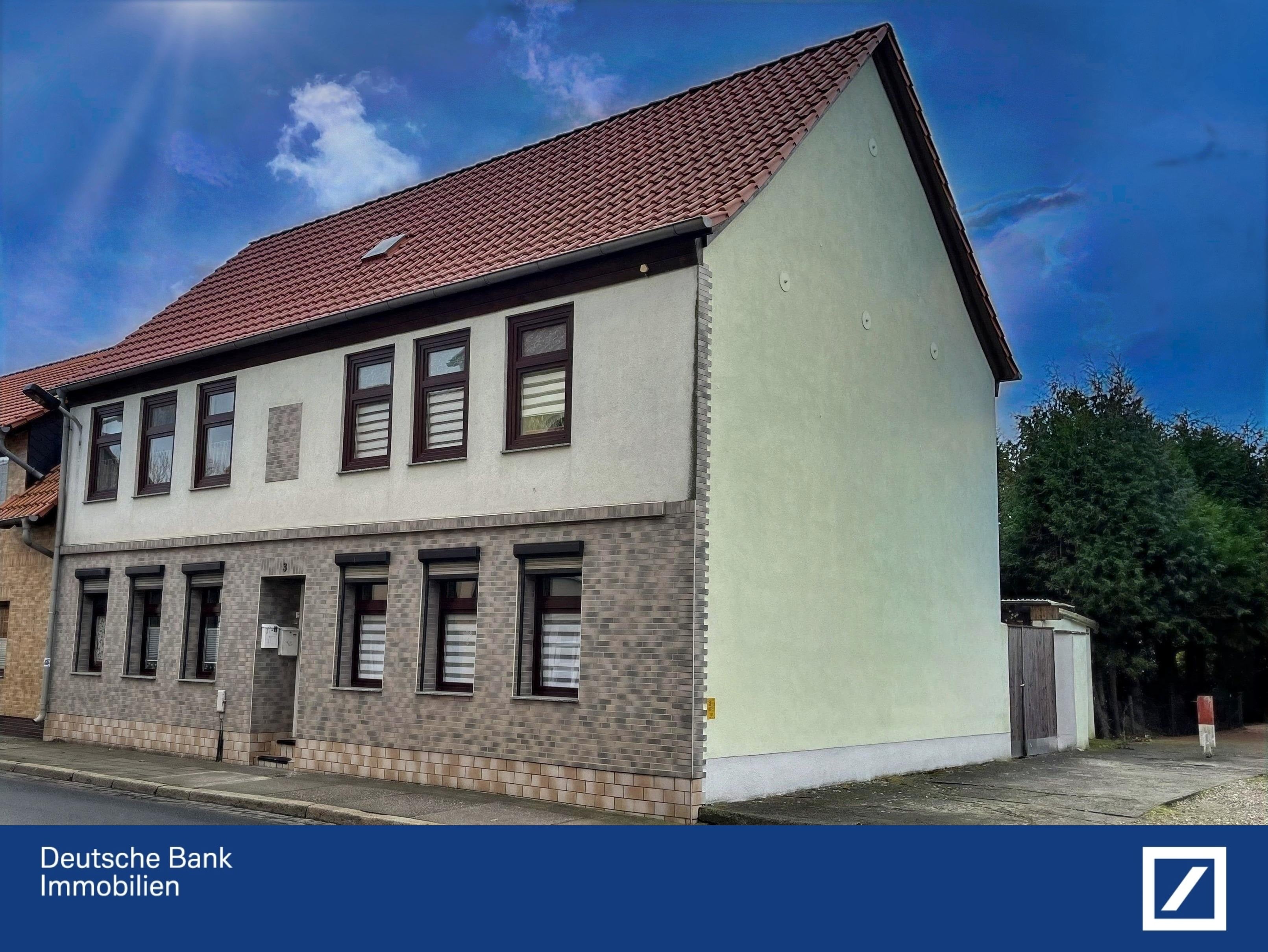 Reihenendhaus zum Kauf 99.000 € 8 Zimmer 139 m²<br/>Wohnfläche 161 m²<br/>Grundstück Oschersleben Oschersleben 39387