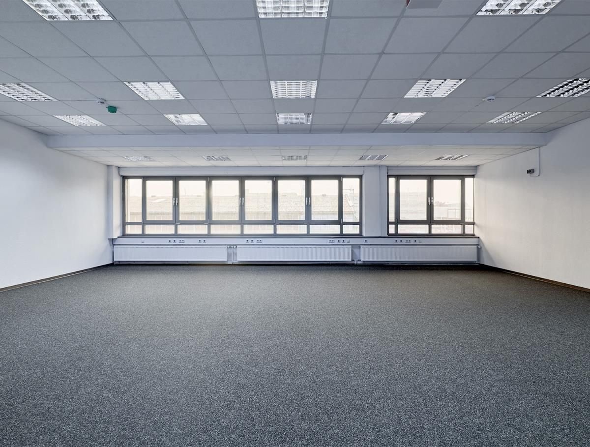 Bürofläche zur Miete 6,50 € 281,8 m²<br/>Bürofläche ab 281,8 m²<br/>Teilbarkeit Carl-Zeiss-Straße 5 Fellbach - Kernstadt Fellbach 70736