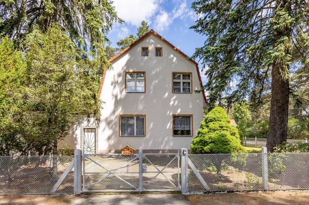 Einfamilienhaus zum Kauf 349.000 € 4 Zimmer 96,3 m² 902 m² Grundstück Zernsdorf Königs Wusterhausen 15712