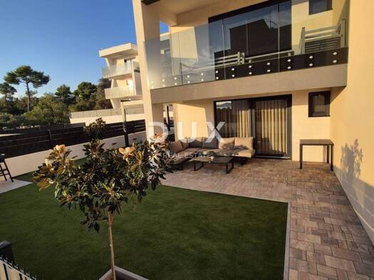 Wohnung zur Miete - Erstbezug 1.700 € 3 Zimmer 97 m² EG Zadar 23000