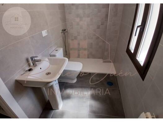 Chalet zum Kauf 220.000 € 3 Zimmer 139 m² Jaén 23004
