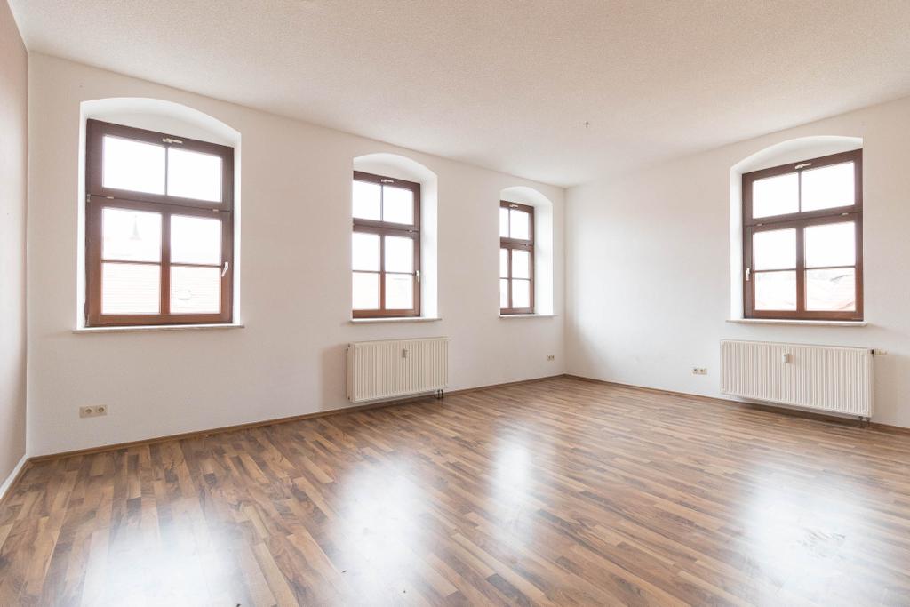 Studio zur Miete 504 € 3 Zimmer 84 m²<br/>Wohnfläche 2.<br/>Geschoss Löbau Löbau 02708