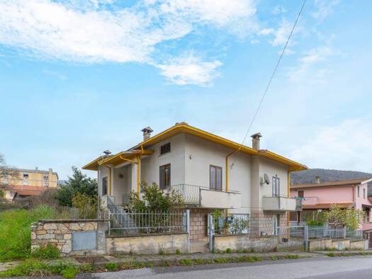 Haus zum Kauf 148.000 € 4 Zimmer 177 m² 300 m² Grundstück Sorgono 08038