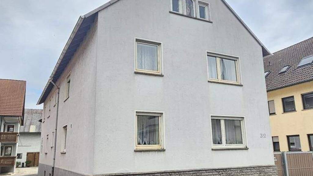 Mehrfamilienhaus zum Kauf 469.000 € 9 Zimmer 249,9 m² 650 m² Grundstück Prosselsheim 97279