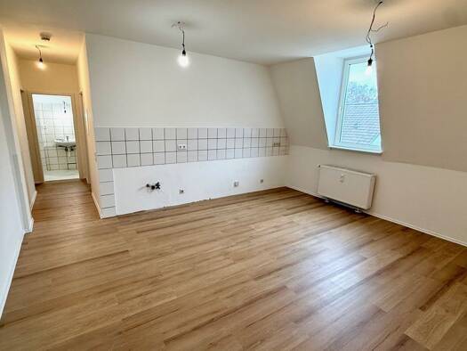 Wohnung zur Miete 680 € 3 Zimmer 83,7 m² 3. Geschoss frei ab sofort Kohlenstraße 23 Langerfeld Langerfeld-Mitte 42389