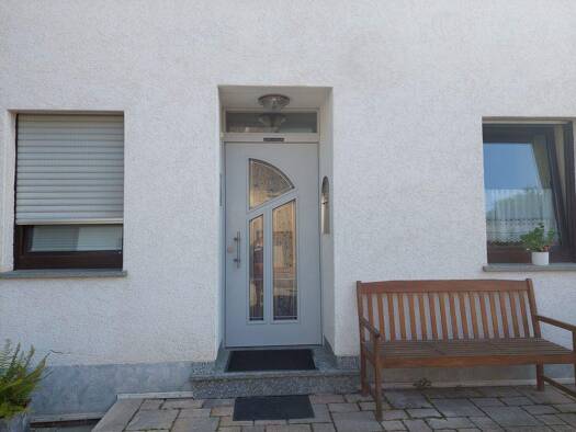 Wohnung zur Miete 780 € 2 Zimmer 92 m² frei ab 01.06.2026 Ruwer Trier 54292
